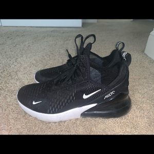 Nike Air Max 270 Big Kids Shoe